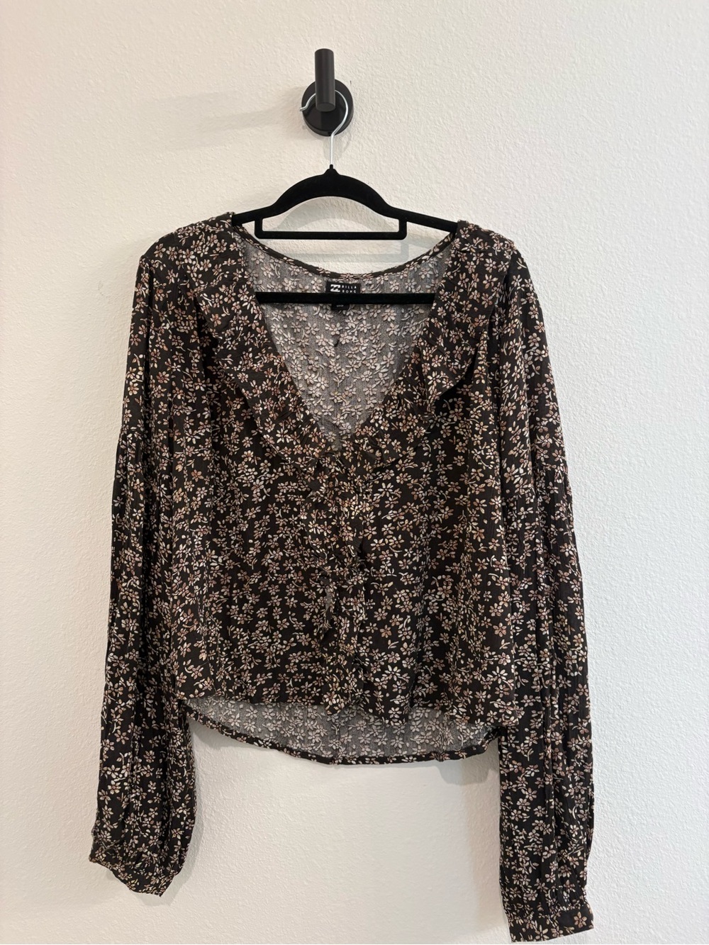 Billa Bong Floral V-Neck Long Sleeve Blouse - Brown/Cream/Pink